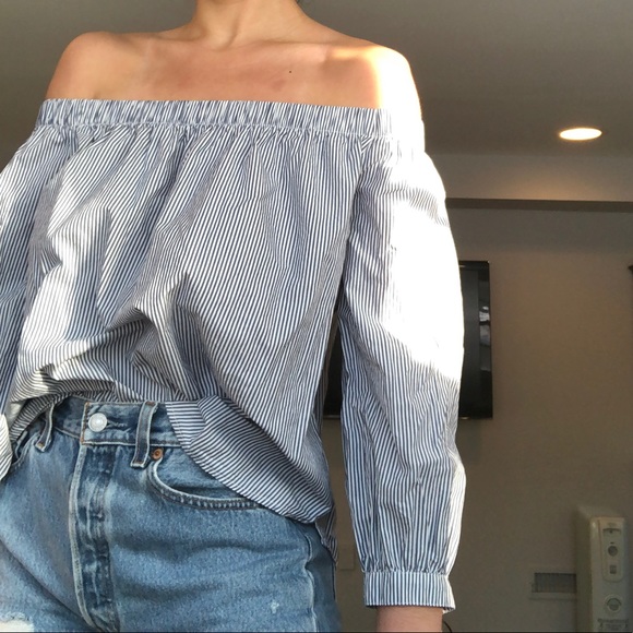 Stripped Off-the-Shoulder top - Picture 1 of 5